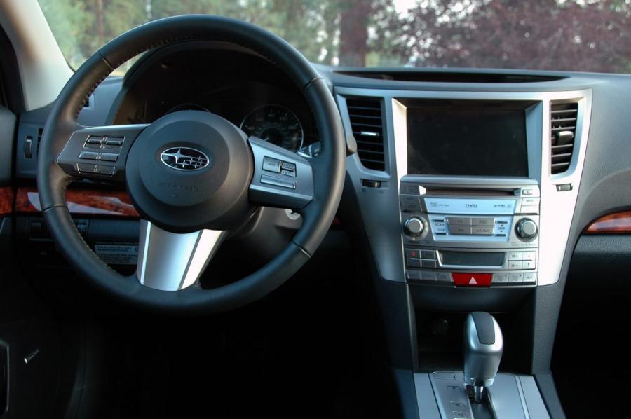  Subaru Outback 2010 года  (фото 25 из 79)